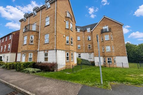 2 bed property, in Morning Star Road, £130,000