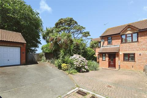 3 bed property, in J H Taylor Drive, £350,000