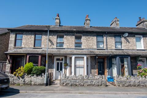 3 bed property, in 12 Howard Street, £260,000