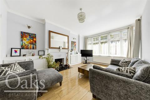 3 bed property, in Upwood Road, £575,000