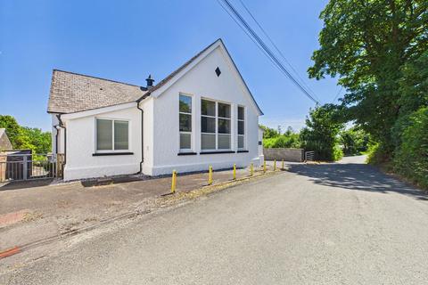 4 bed property, in Glandwr, £575,000