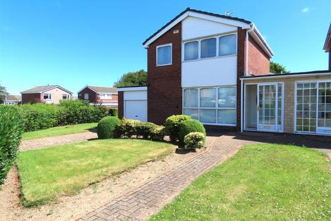 3 bed property, in Hillcrest, £185,000