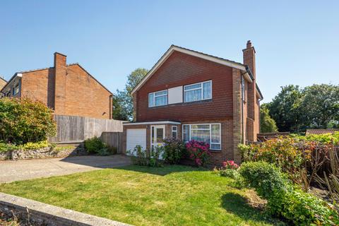 3 bed property, in Norton Drive, £520,000