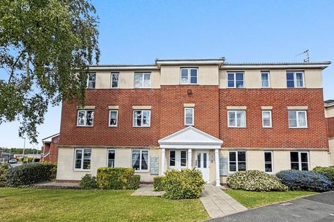 1 bed property, in Foundry Lane, £70,000