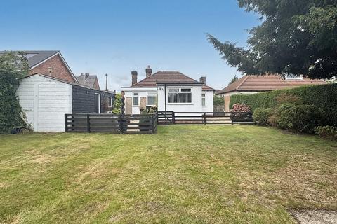 2 bed property, in Town Lane, £350,000