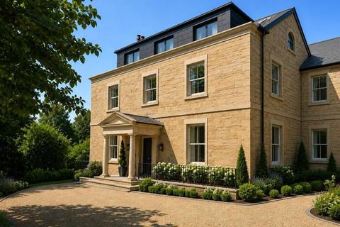 5 bed property, in Bamford OL11, £950,000