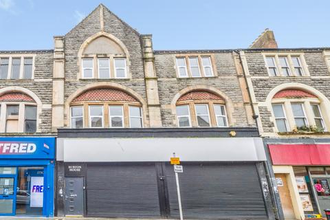13 bed property, in Holton Road, £1,500,000