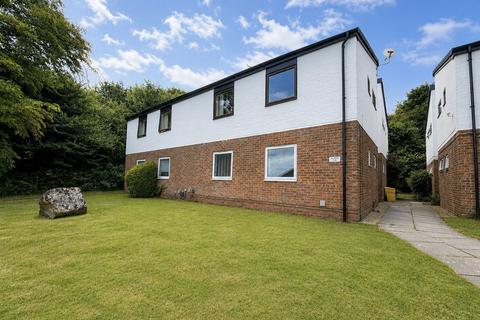1 bed property, in The Heights, £115,000