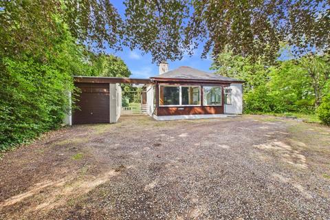 3 bed property, in Heathcote, £355,000
