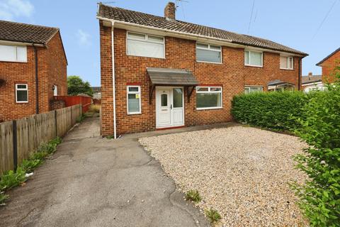 2 bed property, in Central Drive, £75,000
