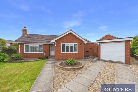 3 bed property, in Kestrel Drive, £335,000