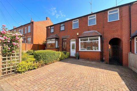 3 bed property, in Rectory Street, £200,000