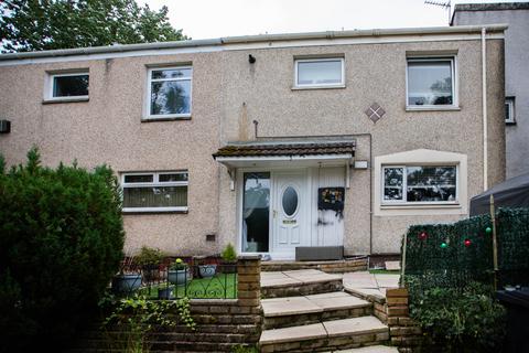 3 bed property, in Sycamore Court, £120,000