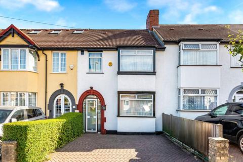 3 bed property, in Clauson Avenue, £525,000
