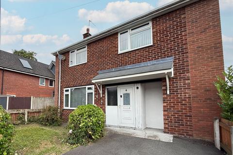 3 bed property, in Jones Farm Road, £230,000