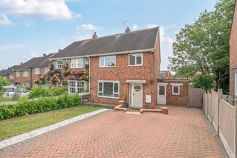 3 bed property, in Primrose Drive, £270,000