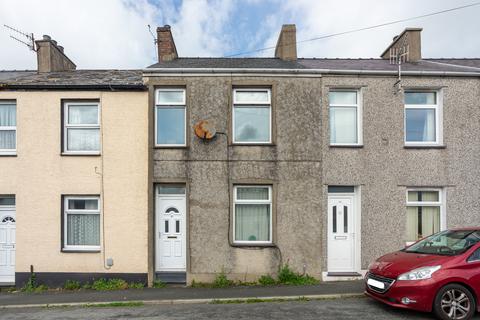 2 bed property, in 41 Mountain Street, £60,000