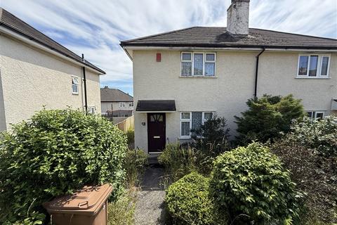 3 bed property, in Collin Close, £90,000