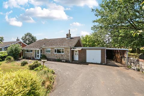 4 bed property, in Fallowfield, £435,000