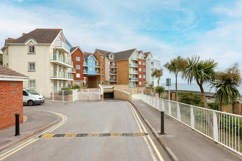 3 bed property, in Honeycombe Chine, £595,000