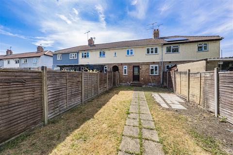 Studio, in Dedworth Road, £385,000