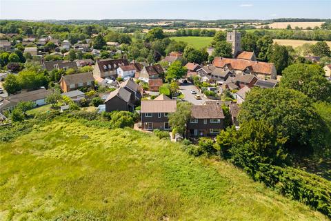 4 bed property, in Tithebarn, £450,000