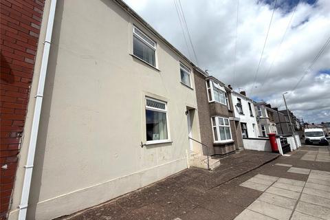 3 bed property, in St. Annes Road, £120,000