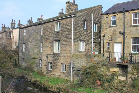 1 bed property, in St. Johns Street, £79,995