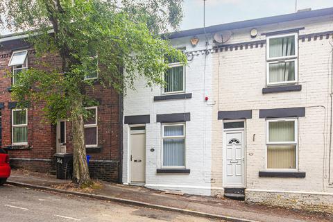 1 bed property, in 562 Oxford Street, £150,000