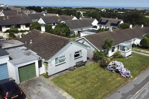 2 bed property, in Chynowen Parc, £350,000