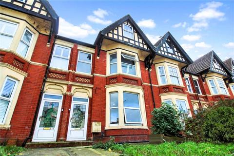 5 bed property, in Bath Road, £499,950