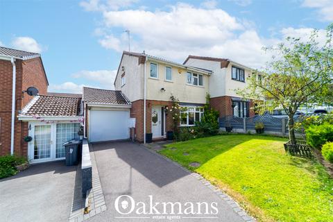 3 bed property, in Moors Croft, £282,950