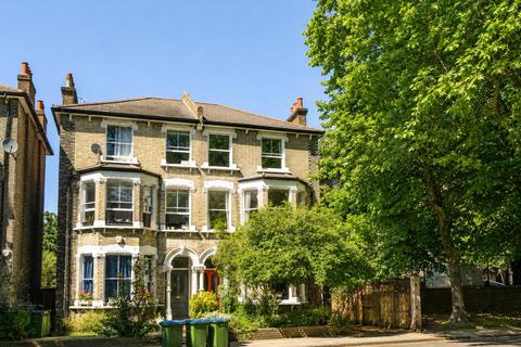 7 bed property, in St. Johns Park, £1,700,000