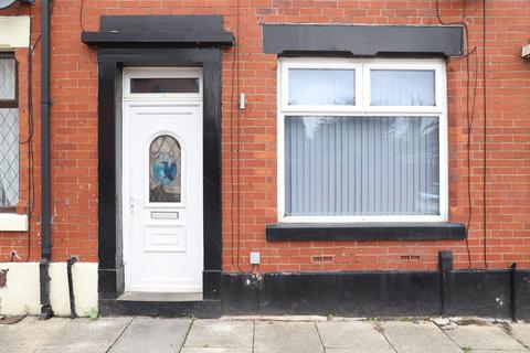 3 bed property, in Maud Street, £148,000