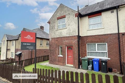3 bed property, in Gladstone Street, £150,000