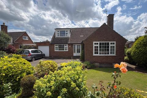 3 bed property, in Turker Lane, £375,000