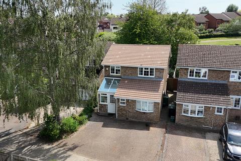 4 bed property, in Strafford Way, £615,000