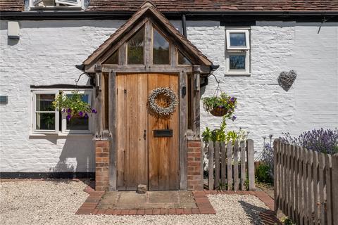3 bed property, in Sailors Bank, £550,000