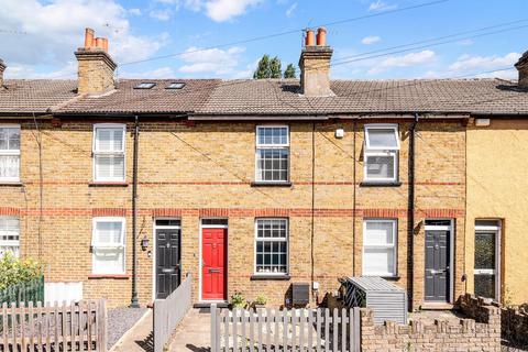 2 bed property, in West Street, £450,000