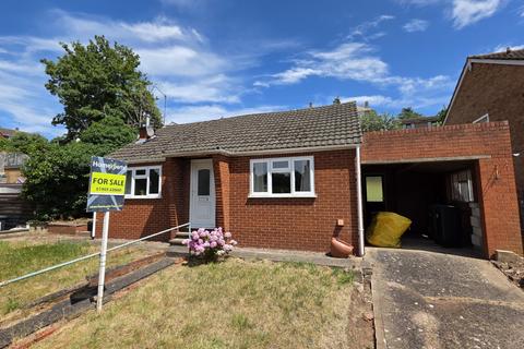 1 bed property, in Diglis WR5, £230,000