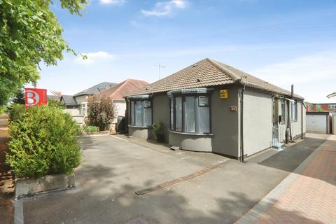 4 bed property, in Dalewood Avenue, £500,000