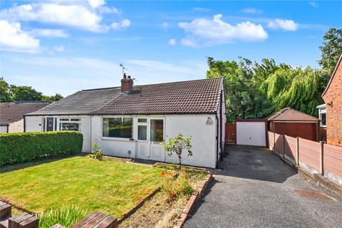 2 bed property, in Crawshaw Rise, £235,000