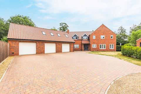 4 bed property, in Impressive Detached Home in North Elmham, £850,000