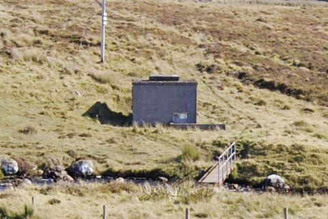 Land, in 101, £9,000