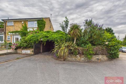 3 bed property, in Church Beck Cottages, £230,000