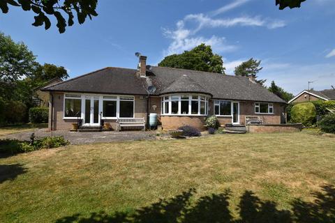 3 bed property, in Crocket Lane, £650,000