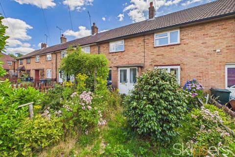 3 bed property, in School Road, £240,000