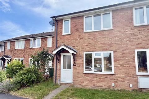 2 bed property, in 38 Shaw Road, £195,000