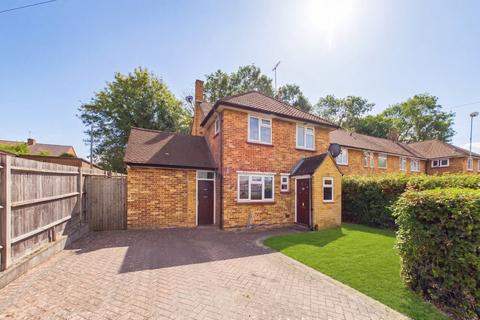 3 bed property, in Suffolk Road, £475,000