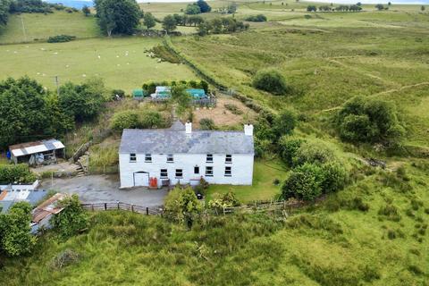 4 bed property, in Bethania, £345,000